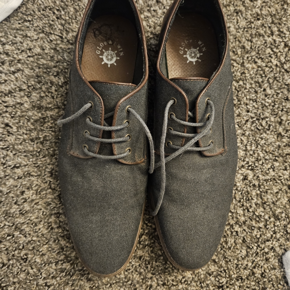 Global Win Men's Charcoal Oxfords
